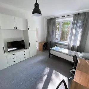 Student House Domaniewska Warszawa